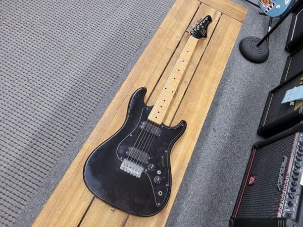 Mako Traditional TB-2 Electric Guitar 1980s Black Price $219.99 - Image 2