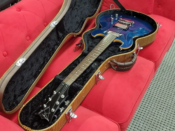 DBZ Royale FM Double Cut Trans Blue with deluxe case - Image 9