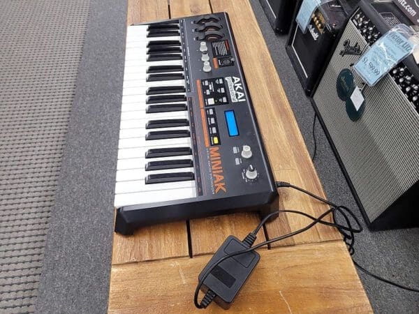 Akai Miniak virtual analog Synthesizer - Black Price $299 - Image 6