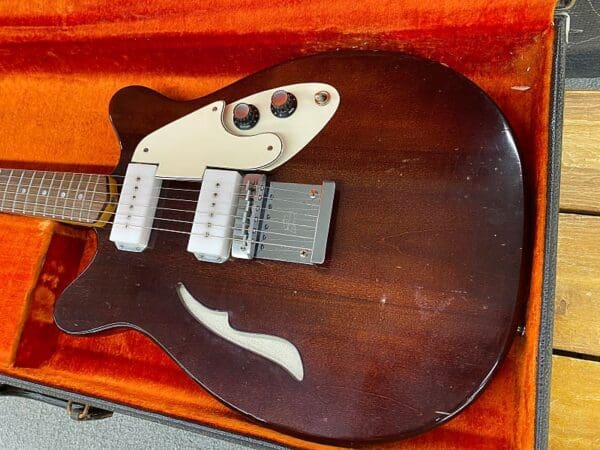 Micro-Frets Golden Comet 1970 Vintage Electric Guitar- Walnut with Original Hard Shell Microfrets - Image 3