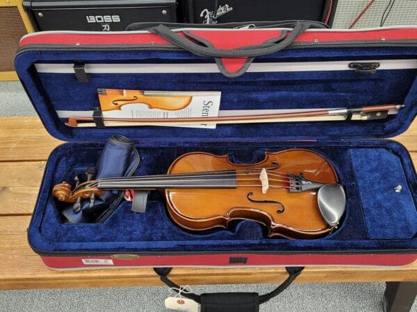 Stentor Harlequin 12" Viola outfit with case and bow - Traditional gloss - Image 8