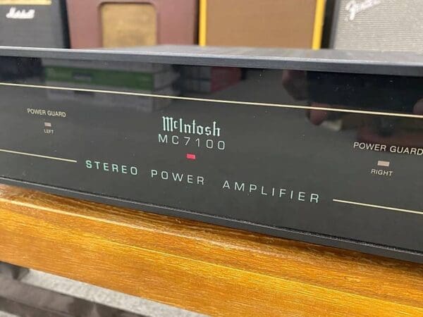 McIntosh MC7100 Stereo Power Amplifier