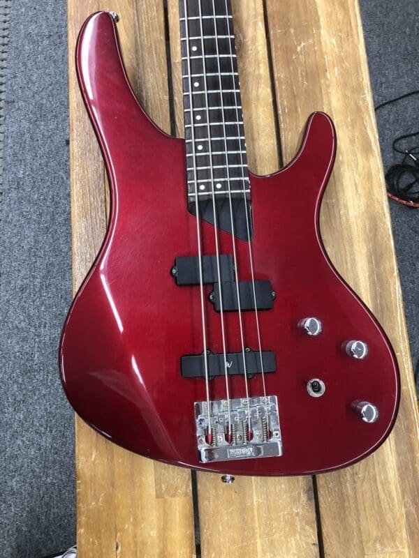 Washburn XB-200 Bass Guitar - Dark Red - Image 3