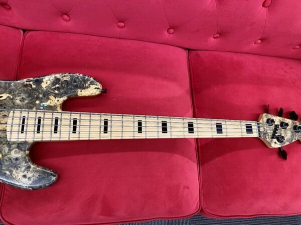 Sandberg California VM5 Custom 2015 - Buckeye Burl - with Case and Nordstrand Pickups - Image 2