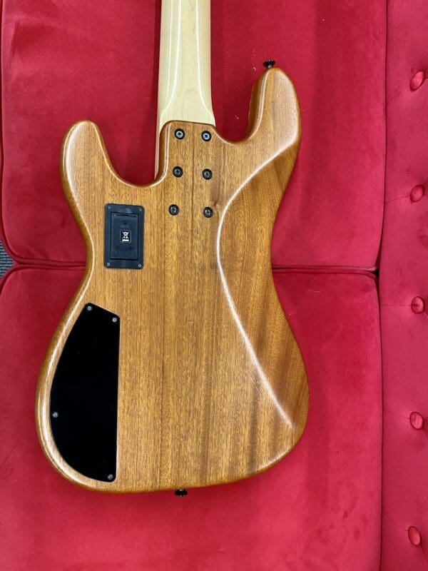 Sandberg California VM5 Custom 2015 - Buckeye Burl - with Case and Nordstrand Pickups - Image 12