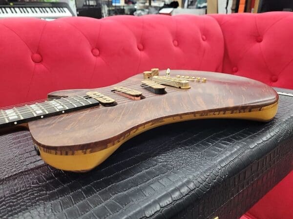 Warrior Isabella DM SSS- Natural With Case Used $3499.99 + $150 Shipping - Image 9