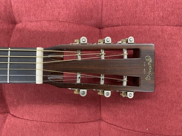 Martin D-18VMS 12-Fret Dreadnought Acoustic Guitar 1998 - Natural w/ Case - Image 2