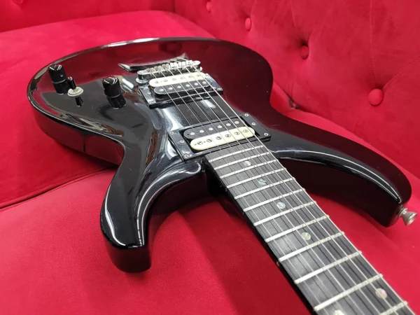 Dean Icon Electric Guitar 2000's - Black - Czech Made - Image 9