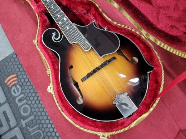 Epiphone MM50 Mandolin Vintage Sunburst with Case - Image 2