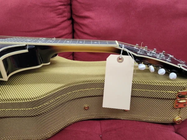 Epiphone MM50 Mandolin Vintage Sunburst with Case - Image 12