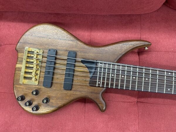 TUNE Guitar Technology TWB63-WN Active 6 String Bass - Natural - Image 5