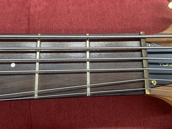 TUNE Guitar Technology TWB63-WN Active 6 String Bass - Natural - Image 12