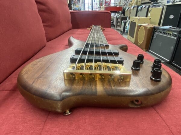 TUNE Guitar Technology TWB63-WN Active 6 String Bass - Natural - Image 10