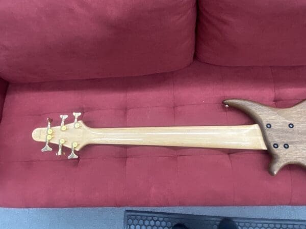 TUNE Guitar Technology TWB63-WN Active 6 String Bass - Natural - Image 15