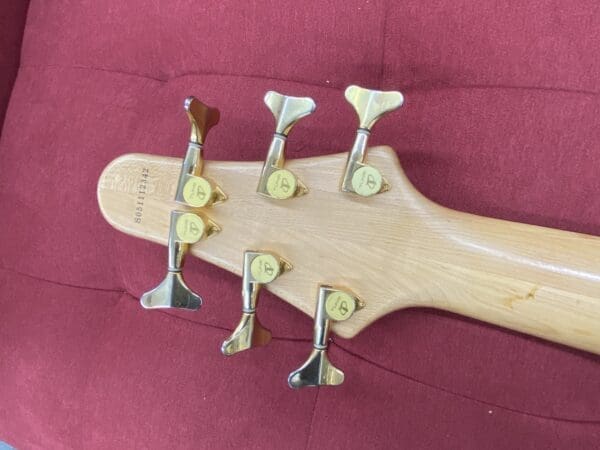 TUNE Guitar Technology TWB63-WN Active 6 String Bass - Natural - Image 19