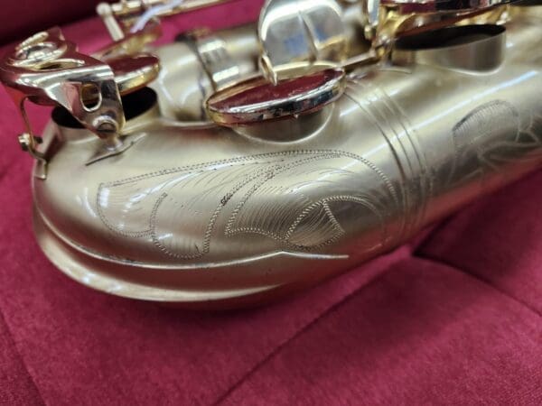 Selmer Series III tenor sax - Brushed finish with Protec Case - Image 6