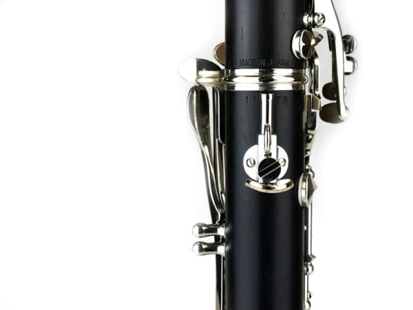 Yamaha YCL-450 Bb Intermediate Clarinet - Nickel Keys w/Case - Image 4