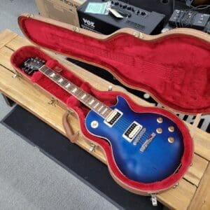 Gibson Les Paul Classic with Case 2017 - Manhattan Midnight