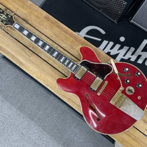 Gibson ES-355TD Stereo 1967 W/ Maestro Vibrola - Cherry