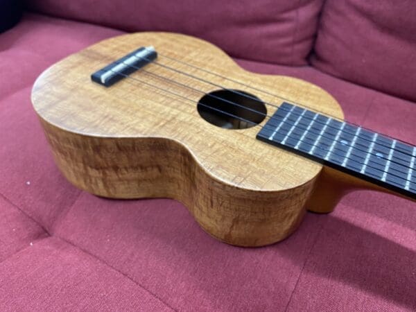 Kamaka HF-1 Soprano Ukulele with Full Ebony Package, MOP inlay, Koa Medium Curl Upgrade w/ Case - Image 4