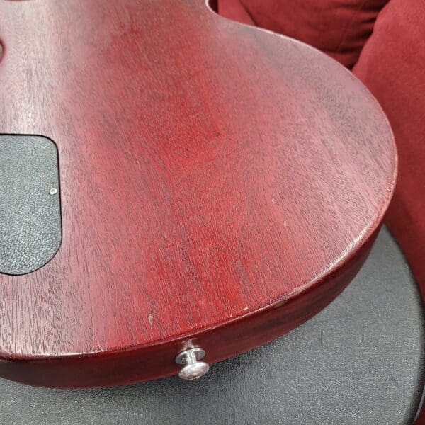 Gibson Les Paul Studio 2010 with Case- Wine Red - Image 19