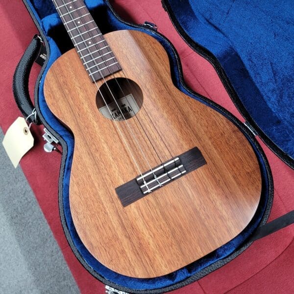 Kamaka Baritone Ukulele HF4 with Case 2025 - Solid Koa - Image 3