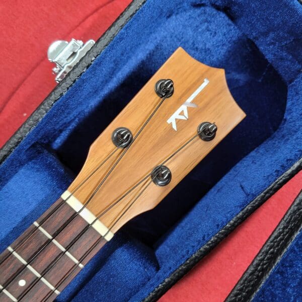 Kamaka HP-1 Pineapple Ukulele with Case 2025 - Solid Koa - Image 5