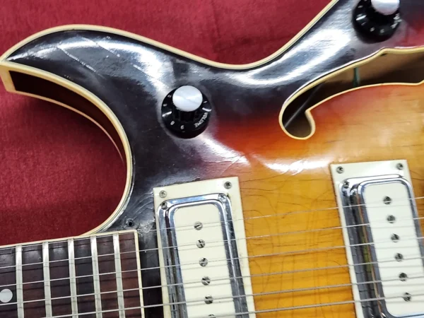 Standel 430-s 1960s - Sunburst rare semi hollow body guitar with case - Image 12