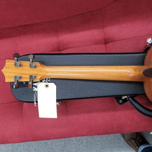 Kamaka Baritone Ukulele HF4 with Case 2025 - Solid Koa - Image 19