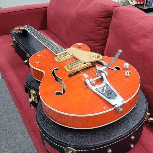 Gretsch G6120SSU Brian Setzer 1998 with Case- Orange - Image 6