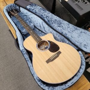 Martin Road Series SC-13E with Gig Bag - Natural