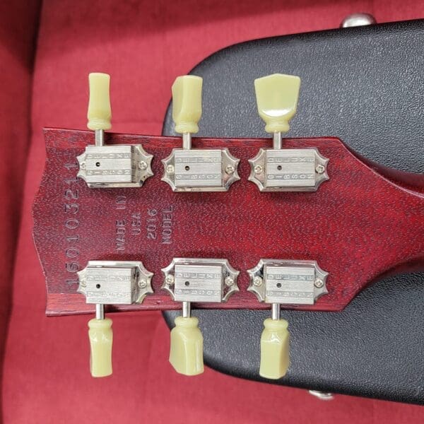 Gibson Les Paul Studio 2010 with Case- Wine Red - Image 16