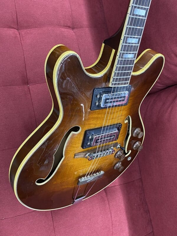 Standel Model 520-S Semi-Hollow Electric Guitar 1960's - Sunburst - Image 12
