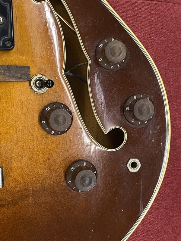 Standel Model 520-S Semi-Hollow Electric Guitar 1960's - Sunburst - Image 14