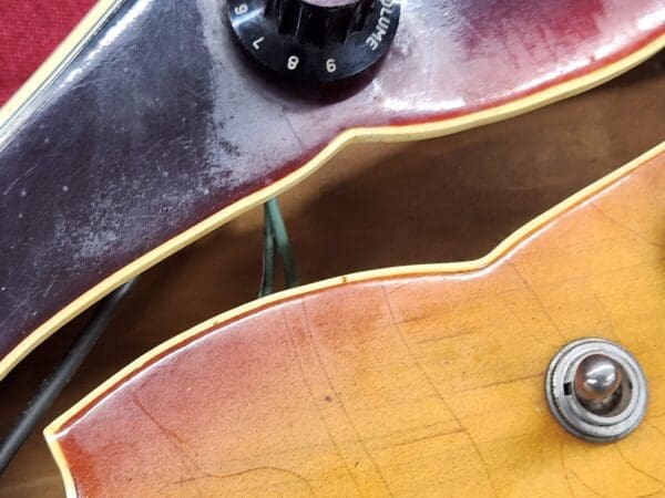 Standel 430-s 1960s - Sunburst rare semi hollow body guitar with case - Image 19