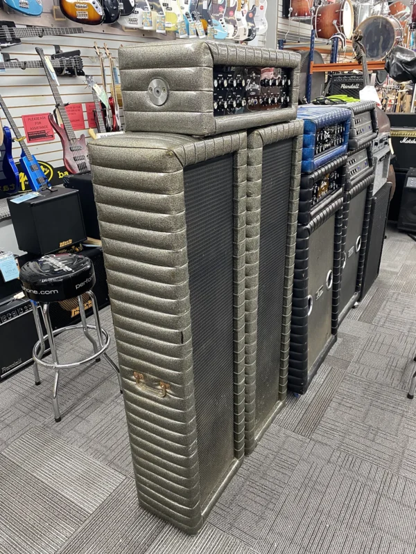 Kustom K200B-5 4-Channel 100 Watt Head with Pair of 4x10″ CTS Speaker Column Cabinets - Silver Sparkle - Image 7