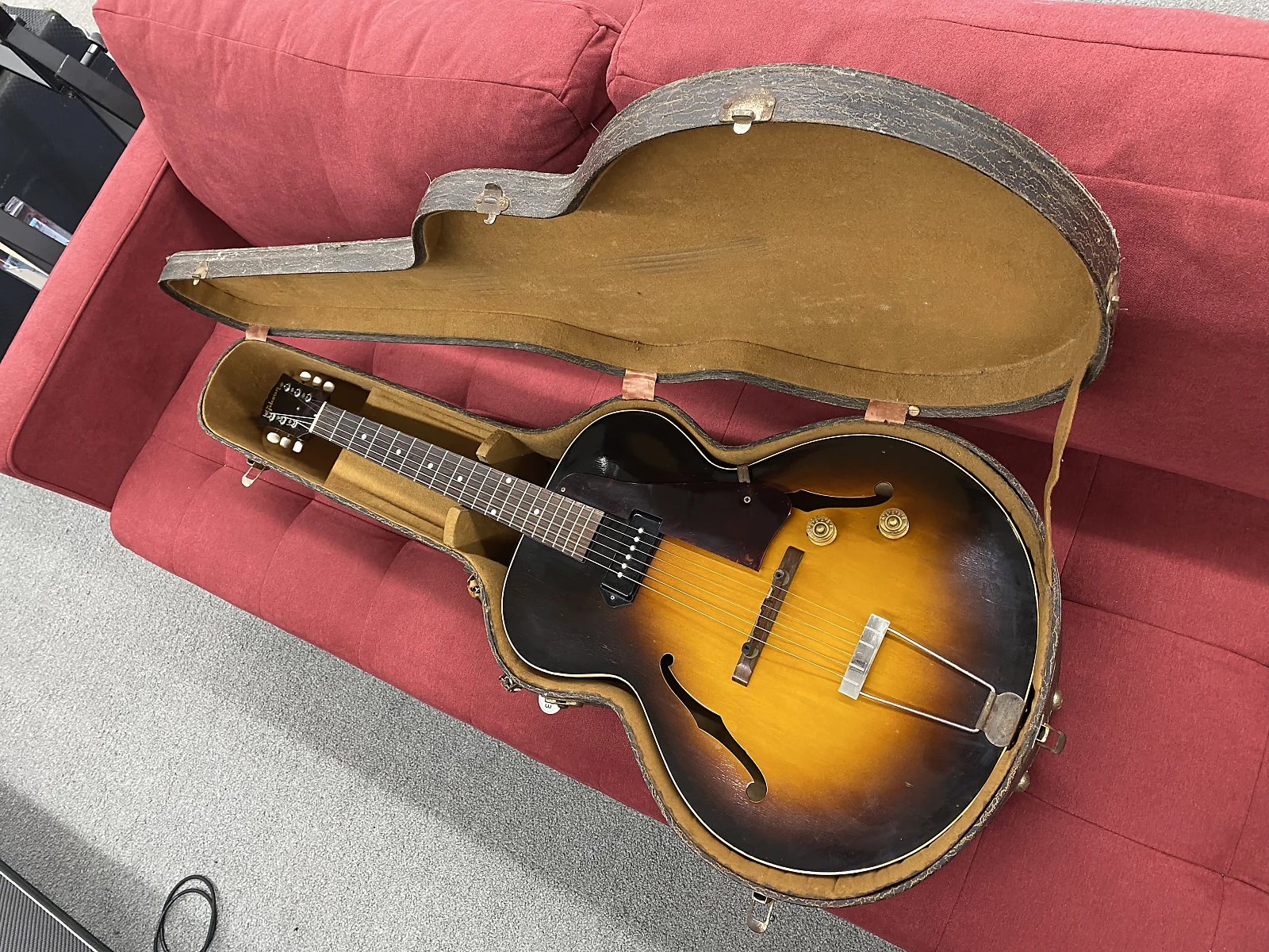 1951 Gibson ES-125 Sunburst - with Original Lifton Hard Shell Case