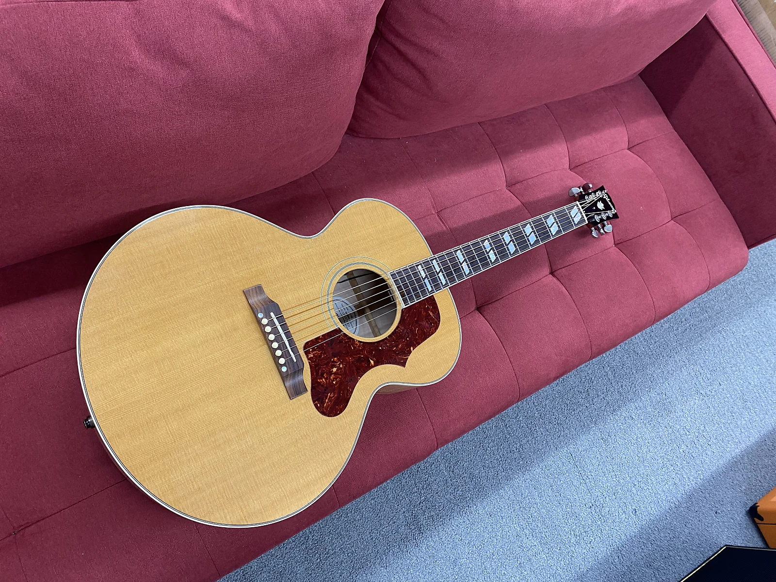 Gibson J-185 Acoustic-Electric Guitar 2007 - Natural with Case