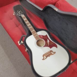 Epiphone Limited Edition Dove Pro Acoustic Electric with Case - Ivory