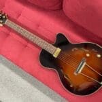 Yamaha AEX500 Electric Guitar with Piezo Pickup – Sunburst