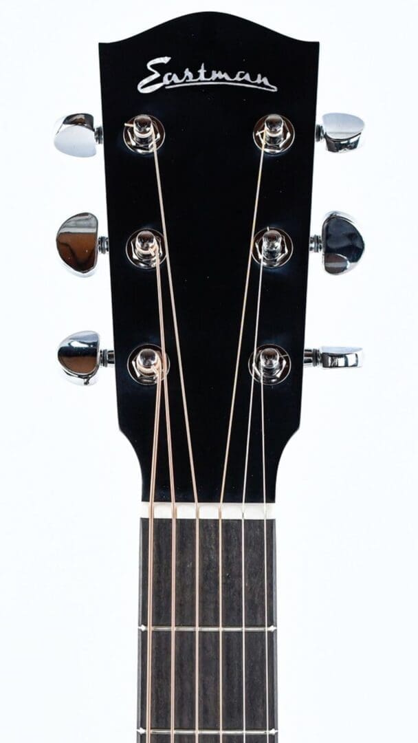 Eastman AC222CE Grand Auditorium Acoustic Electric Guitar W/Bag - Natural - Image 4