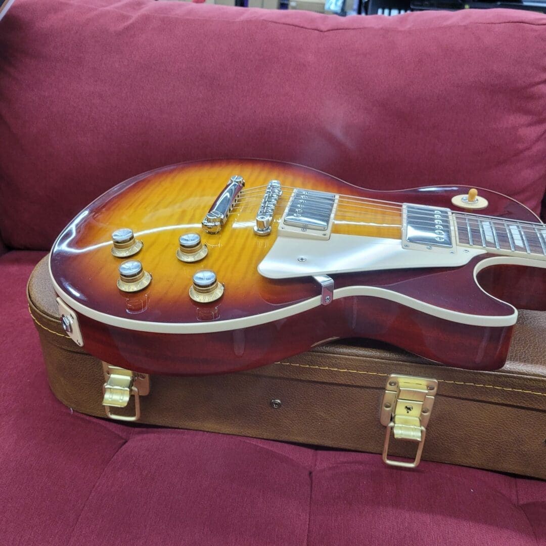 Gibson Les Paul Standard '60s AAA Flame Top 2021 - Bourbon Burst - Image 15