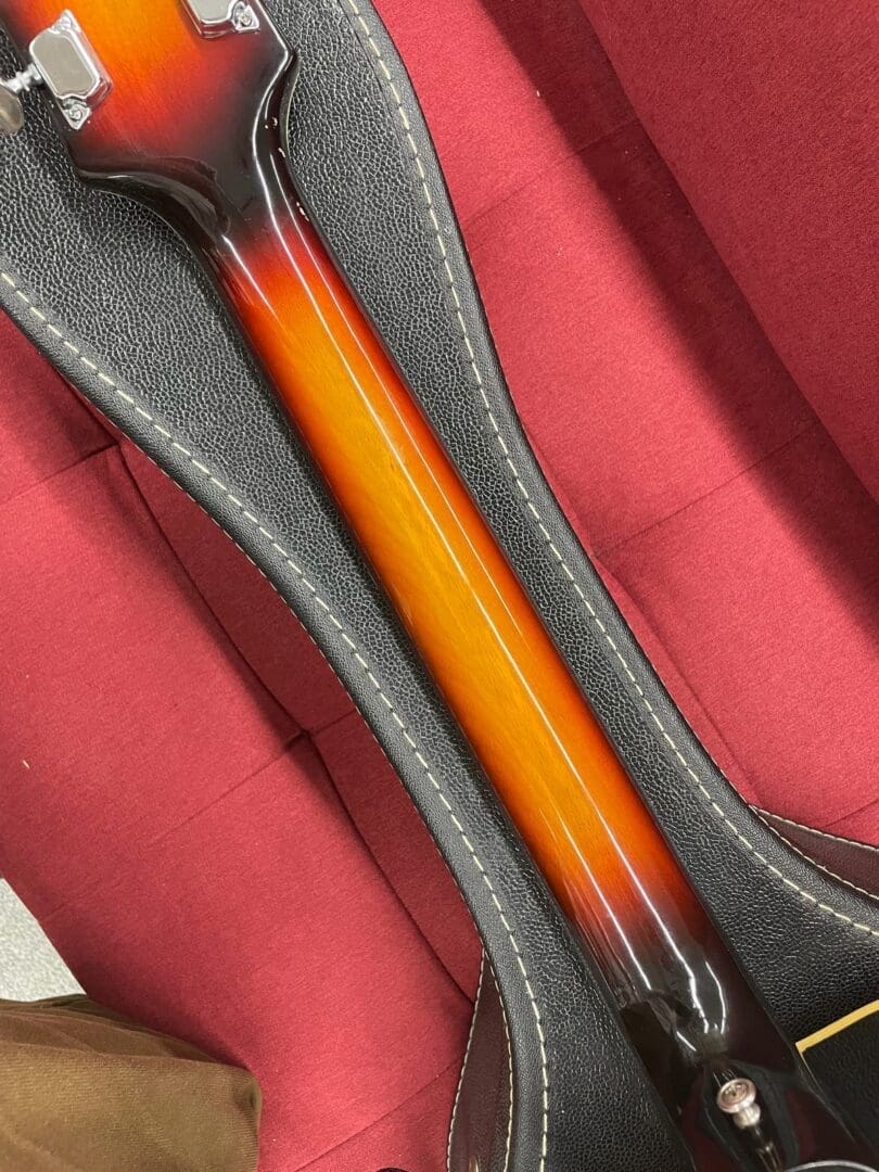 Univox Pro ES-175 Copy - Sunburst w/ Case - Image 19