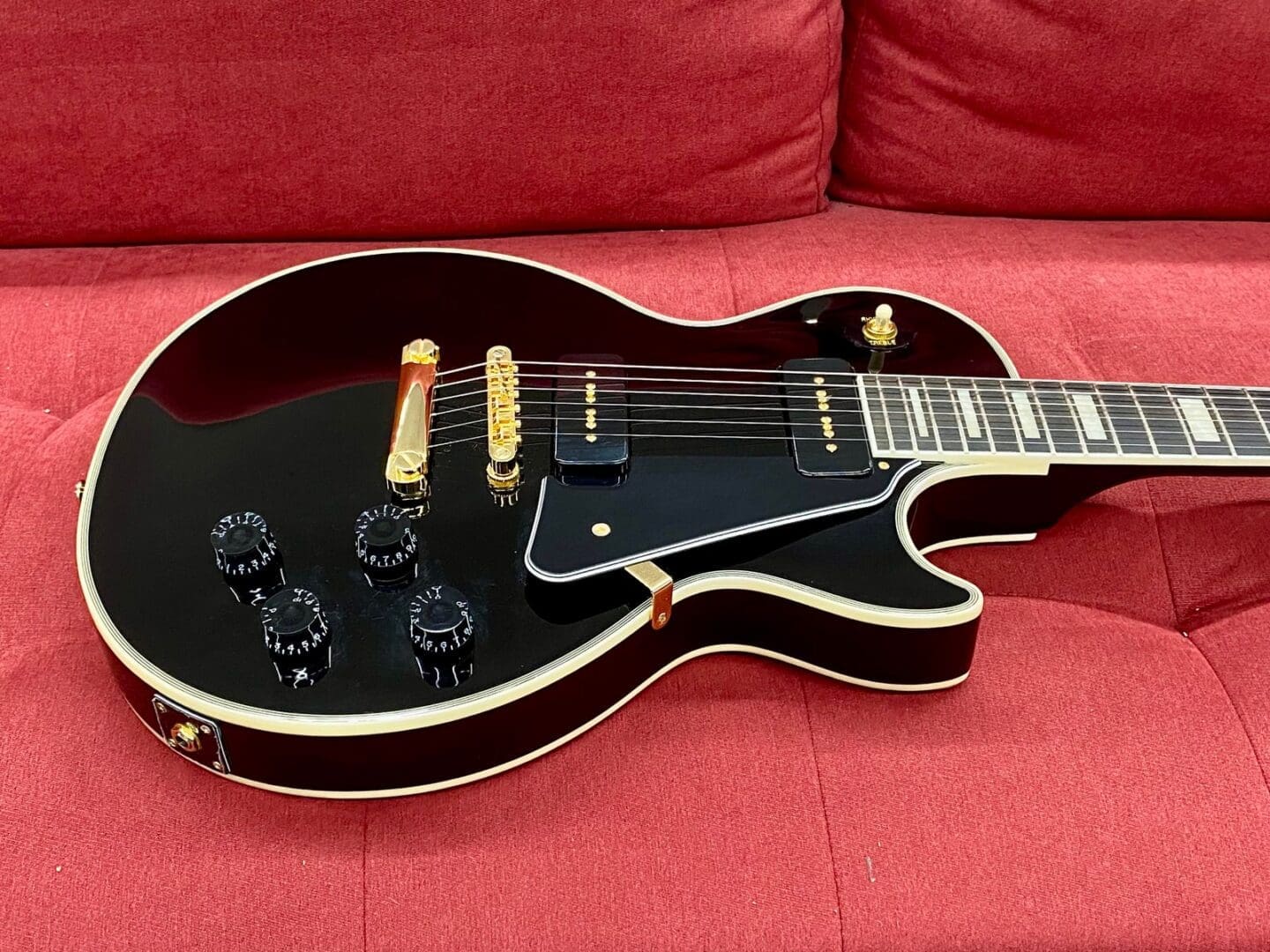 Epiphone Les Paul Custom P-90 Electric Guitar 2023 - Ebony - Image 5