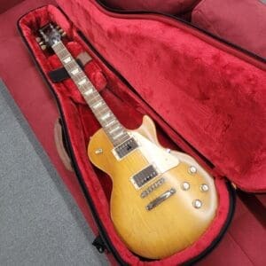 Gibson Les Paul 60's Tribute with Gigbag 2015 - Worn Honey Burst