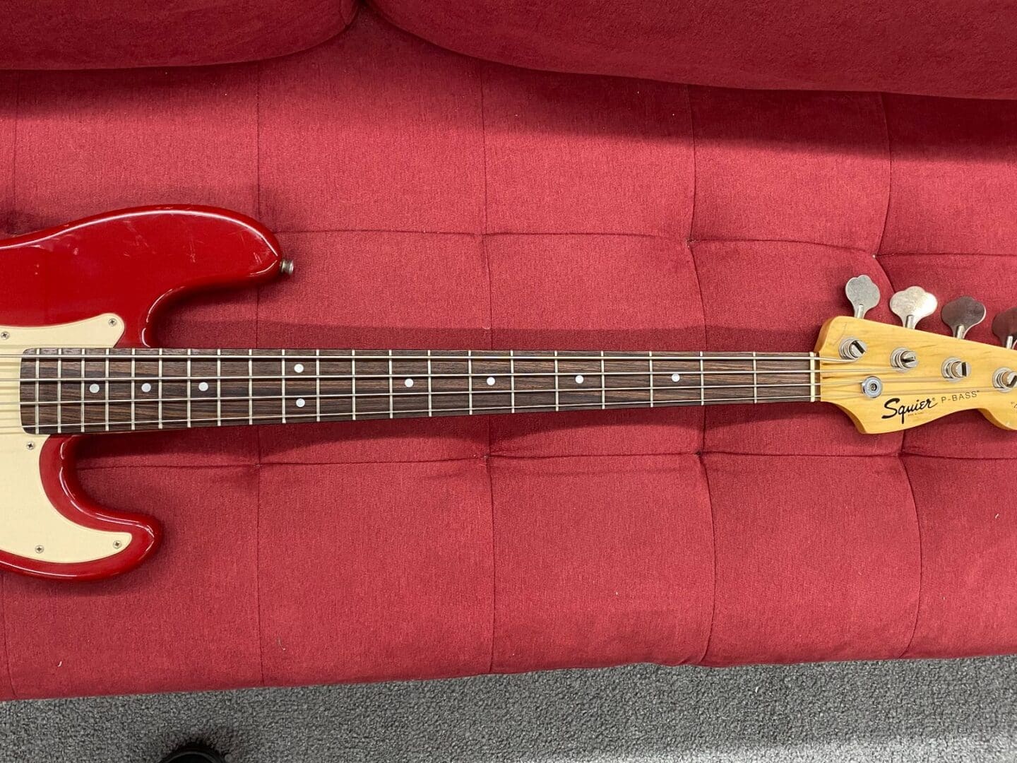 Squier by Fender 50th Anniversary P-Bass 1996 - Torino Red