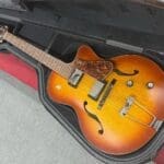 Godin 5th Avenue CW Kingpin II HB Hollow Body Guitar – Cognac Burst