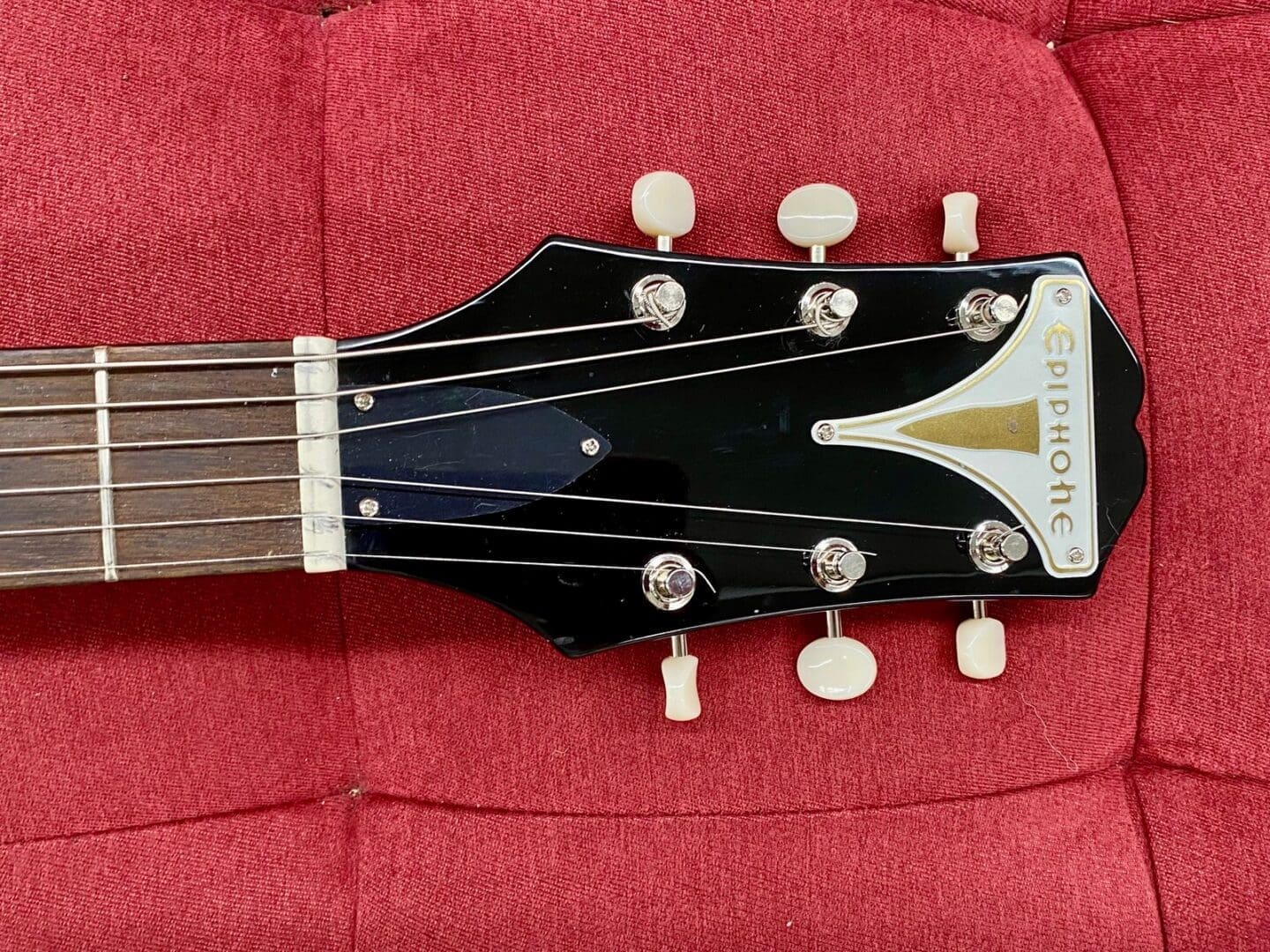Epiphone Wilshire P-90s Electric Guitar 2021 - Cherry - Image 7