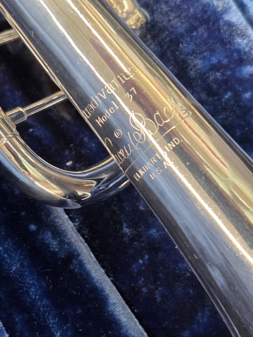 Bach Stradavaris trumpet silver 80s37 2002/3 - Silver - Image 9
