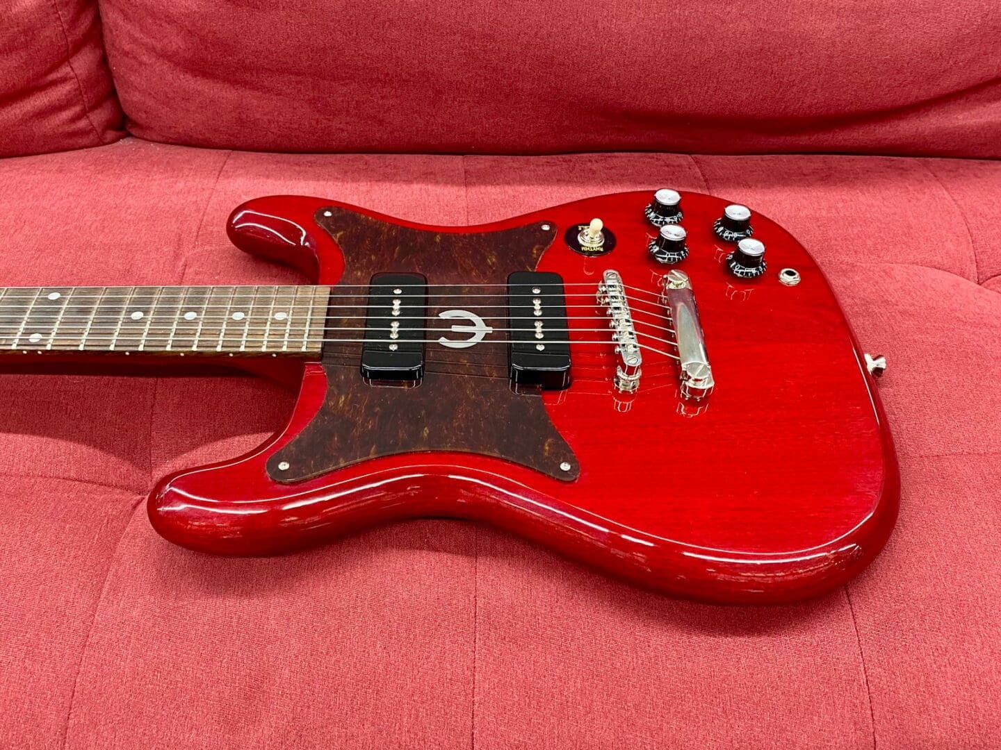 Epiphone Wilshire P-90s Electric Guitar 2021 - Cherry - Image 3